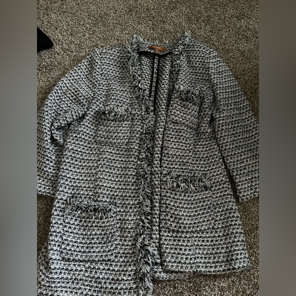 Ellen Tracy tweed material jacket